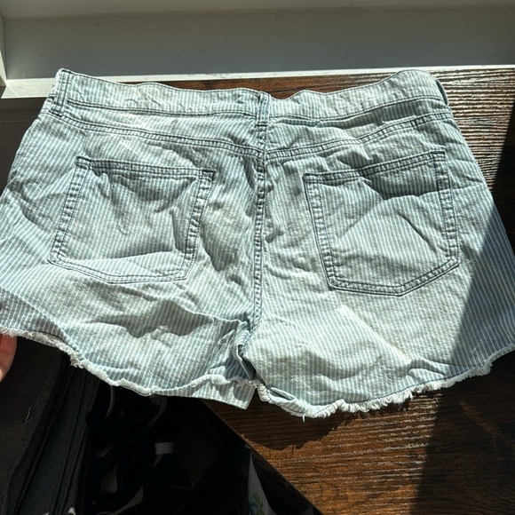 J Crew Shorts size 29 - Picture 4 of 4